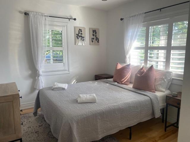 Clearbrooke Gem- Bright Private Bedroom Close To Yyz 多伦多 外观 照片