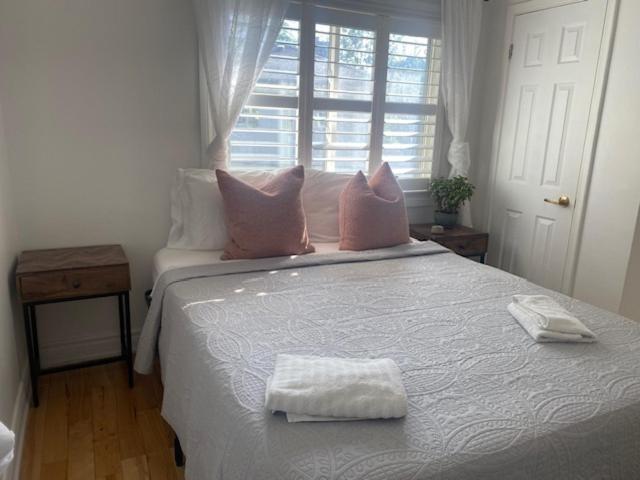 Clearbrooke Gem- Bright Private Bedroom Close To Yyz 多伦多 外观 照片